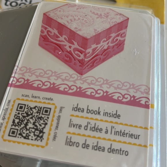 Edge Punch by Ek Tools - Picture 2 of 5